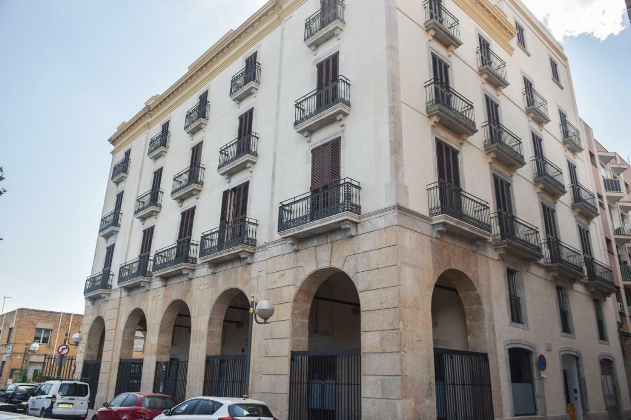 Port Plaza Apartments Tarragona Exterior photo